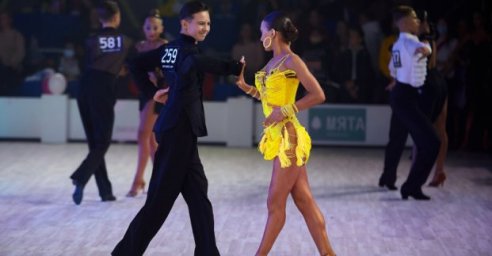 Во Дворце спорта стартовал международный фестиваль спортивного бального танца