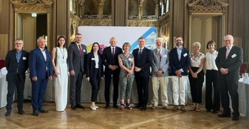  Харьков переизбрали вице-президентом Ассоциации городов-обладателей Приза Европы 