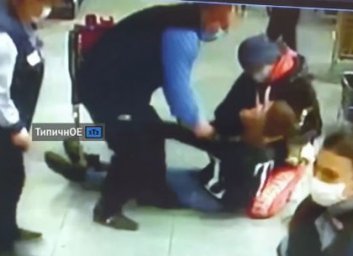 В супермаркете умирала девушка: от остановки сердца ее спас охранник - Telegram