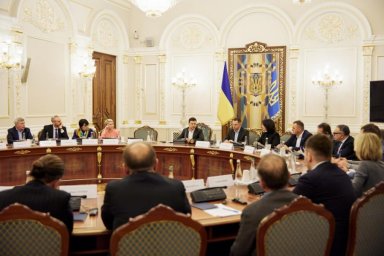 Лучшее, что бизнес может сделать сегодня, &ndash; это продолжать работать. Президент