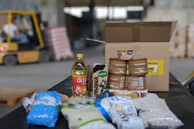 Фасовочная линия харьковских продовольственных наборов вдвое увеличила свою мощность 