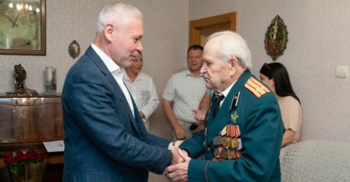 Игорь Терехов поблагодарил освободителя Харькова за героизм в годы войны