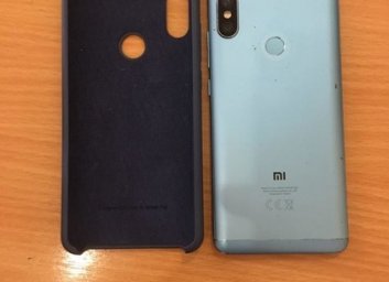 Сбил с ног и выхватил телефон: копами задержан основянский разбойник