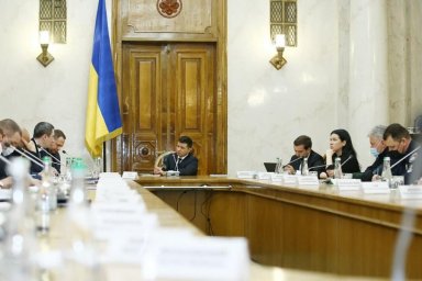 Президент требует комплексного подхода к оказанию социальных услуг по уходу за пожилыми людьми