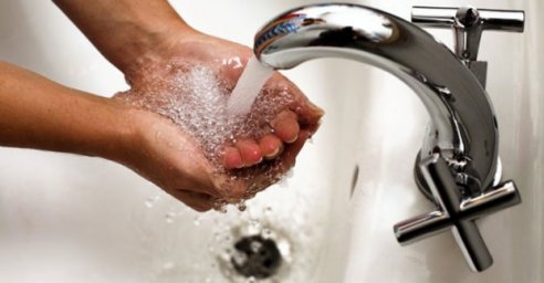 В Харькове оперативно восстанавливают подачу воды