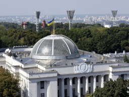 Закон о языке: Рада берет опасный поворот на фоне конфликта с Венгрией