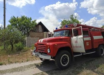 В селе под Купянском сгорел дом (/ФОТО)