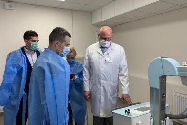 В Волчанской ЦРБ проведут капитальный ремонт приемного отделения