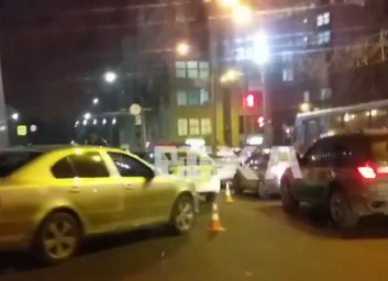 ДТП в центре: у Харька расшиблись машины (ВИДЕО)