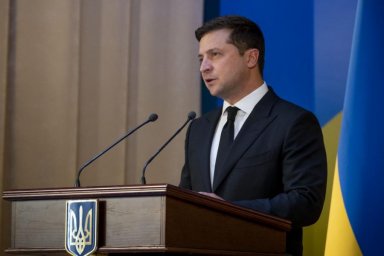 Сегодня украинской военной разведке весь мир аплодирует стоя. Президент