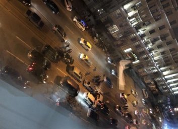 Крупное ДТП у Южного вокзала: столкнулось около десятка машин (ФОТО)