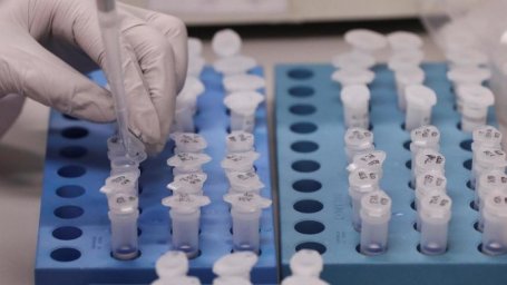 COVID-19 в Украине: за сутки медики зафиксировали 12 978 новых случаев