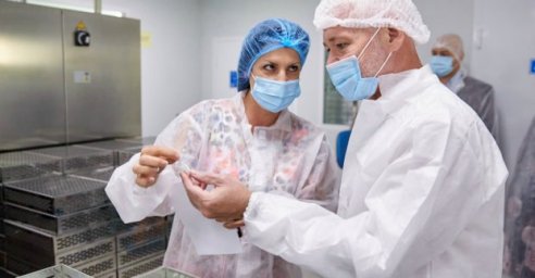 Игорь Терехов: Будем работать над тем, чтобы в Харькове выпускали вакцину от коронавируса