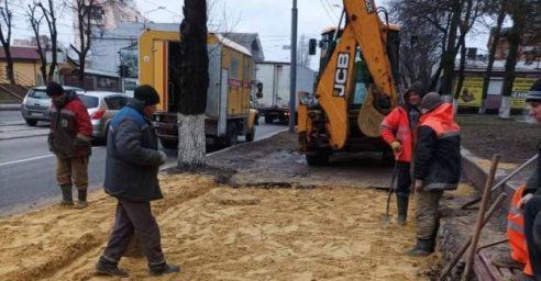  В Холодногорском районе оперативно восстанавливают подачу воды 
