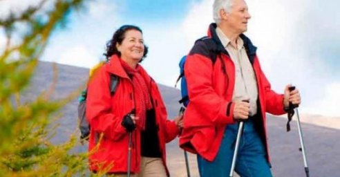  В Харькове проведут онлайн-курс по скандинавской ходьбе для людей преклонного возраста 