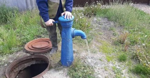 В Харькове приводят в порядок уличные колонки