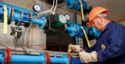 В Харькове продолжается подготовка теплосетей к зиме