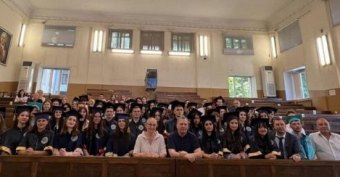  В Харьковском медуниверситете прошел выпускной 