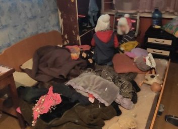 Больные и голодные малыши: мать уличена в невыполнении своих обязанностей - ГУНП