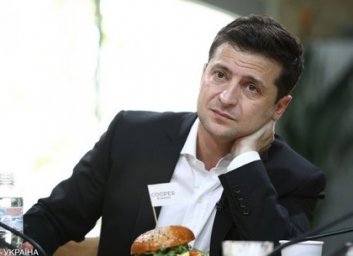 Зеленский не смог вовремя вылететь из Харькова