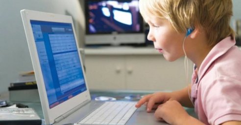 Лабораторные ХПИ и zoom-конференции - харьковские школьники учатся онлайн