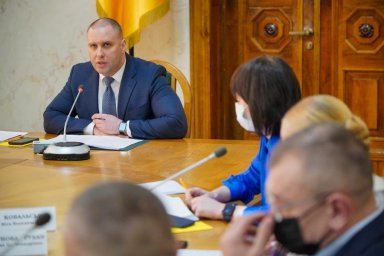 Работы на дорогах области продолжаются бесперебойно