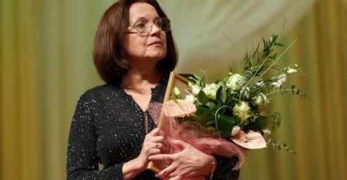 Игорь Терехов поздравил с юбилеем почетную харьковчанку Татьяну Веркину