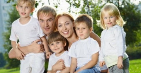 В горсовете упростили оформление удостоверений для многодетных семей