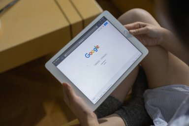  Зеленский подписал закон &laquo;о налоге на Google&raquo; 