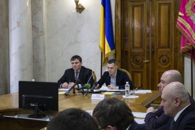 В аэропорту и на пункте пропуска &laquo;Гоптовка&raquo; усилили противоэпидемический контроль