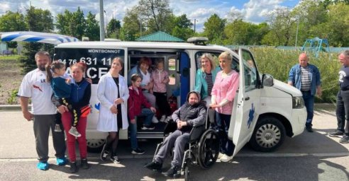 Детская больница №5 получила авто для оказания паллиативной помощи