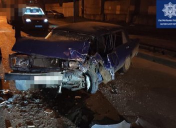 В дуэли китайца с автовазом пострадала не только техника (ФОТО)