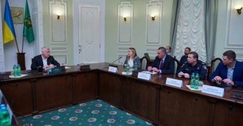 В Харькове презентовали проект по профилактике зависимостей у школьников