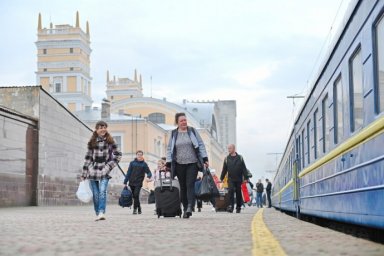  Эвакуированных из Купянской громады детей отправили на реабилитацию в Ровенскую область 