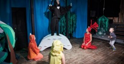 В Харькове показывают спектакль для особых детей