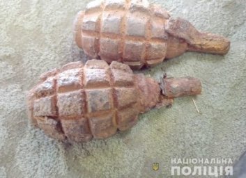 Мужчина хранил арсенал и может сесть на семь лет (ФОТО)