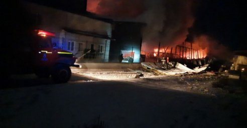 Подразделения ГСЧС продолжают спасать: потушили более 40 пожаров