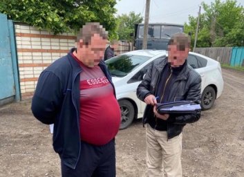 Вырубка деревьев на сумму около 650 тыс. грн - семь человек предстанут перед судом - Прокуратура