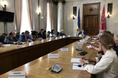 Госпитальный совет при ОГА обсудил подходы к совершенствованию сети заведений под лечение COVID-19