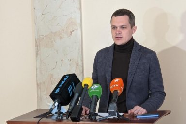 Хочу ли я, чтобы 2400 работников &laquo;скорой&raquo; и другие врачи области получили 300% надбавки? Да, хочу. А