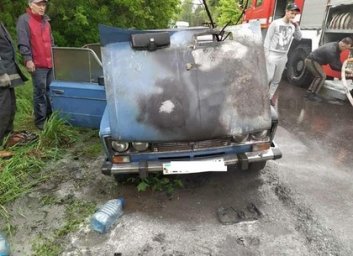 В Безлюдовке по время движения загорелась &laquo;шестерка&raquo; (ФОТО)