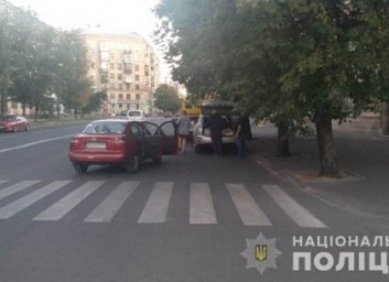 ДТП: автоледи сбила двух харьковчанок (ФОТО)