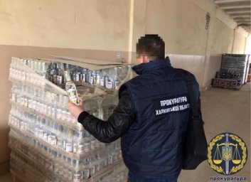 Прокуратура провела обыск в производстве алкоголя, которое &laquo;крышевалось&raquo; силовиками (ФОТО)