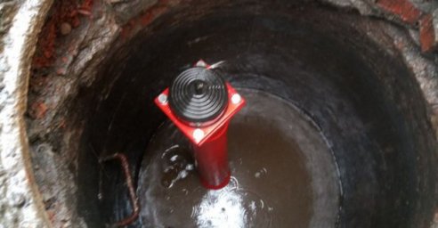 В Харькове устанавливают новые пожарные гидранты