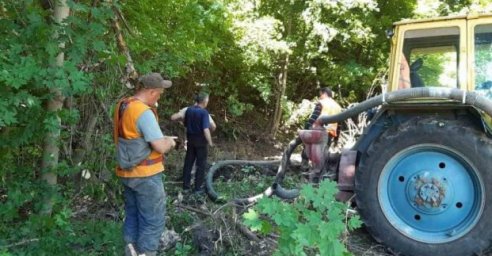 В Шевченковском районе восстанавливают поврежденные водоводы