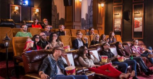 В Харькове открыли кинотеатры и ограничили работу развлекательных заведений