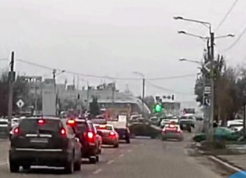 Слито в интернет видео момента ДТП на Шевченко (Telegram)