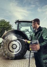 В пригороде Харькова открыли спецмойку