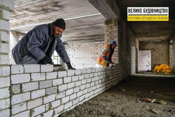 В 2022 году в области планируют строить и реконструировать около 300 объектов