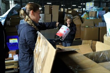  Харківська ОВА забезпечує харчуванням та одягом дітей, які через війну залишилися без батьків 